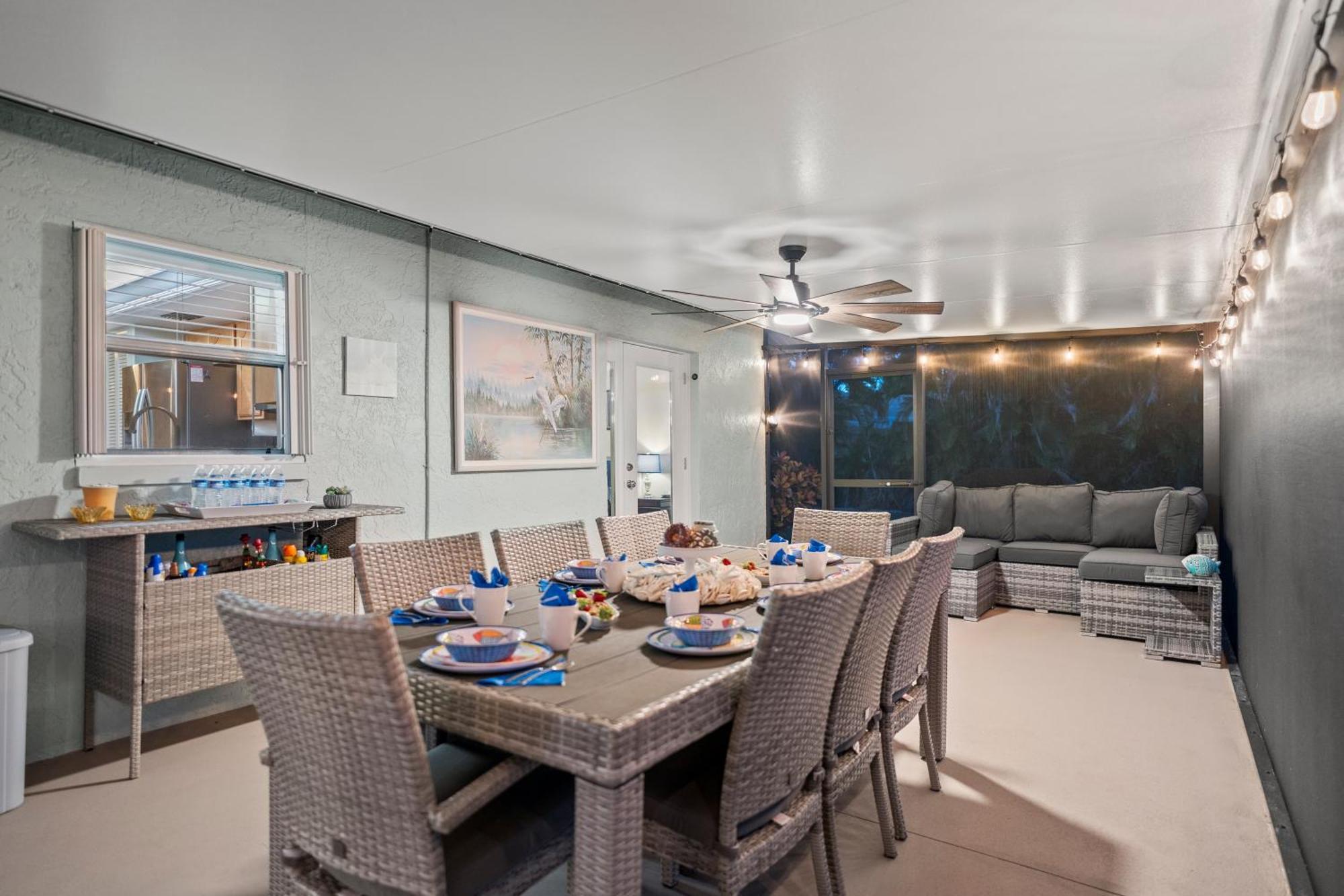 Serenity Waterfront Villa With King Suite, Private Pool, Great Lanai Enclosure And Long Water Views Cape Coral Dış mekan fotoğraf